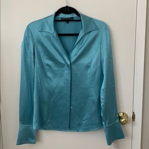 Lafayette 148 New York silk light blue button top